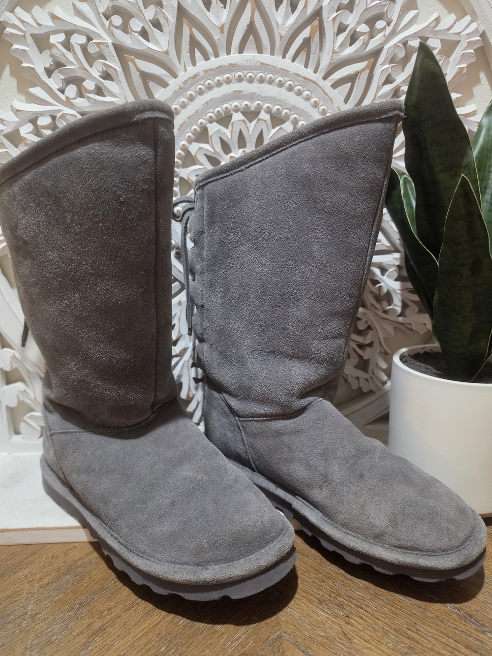 Bear PAW Gray Suede Tall Winter Boots - Lace Up Back WOMENS SIZE 8